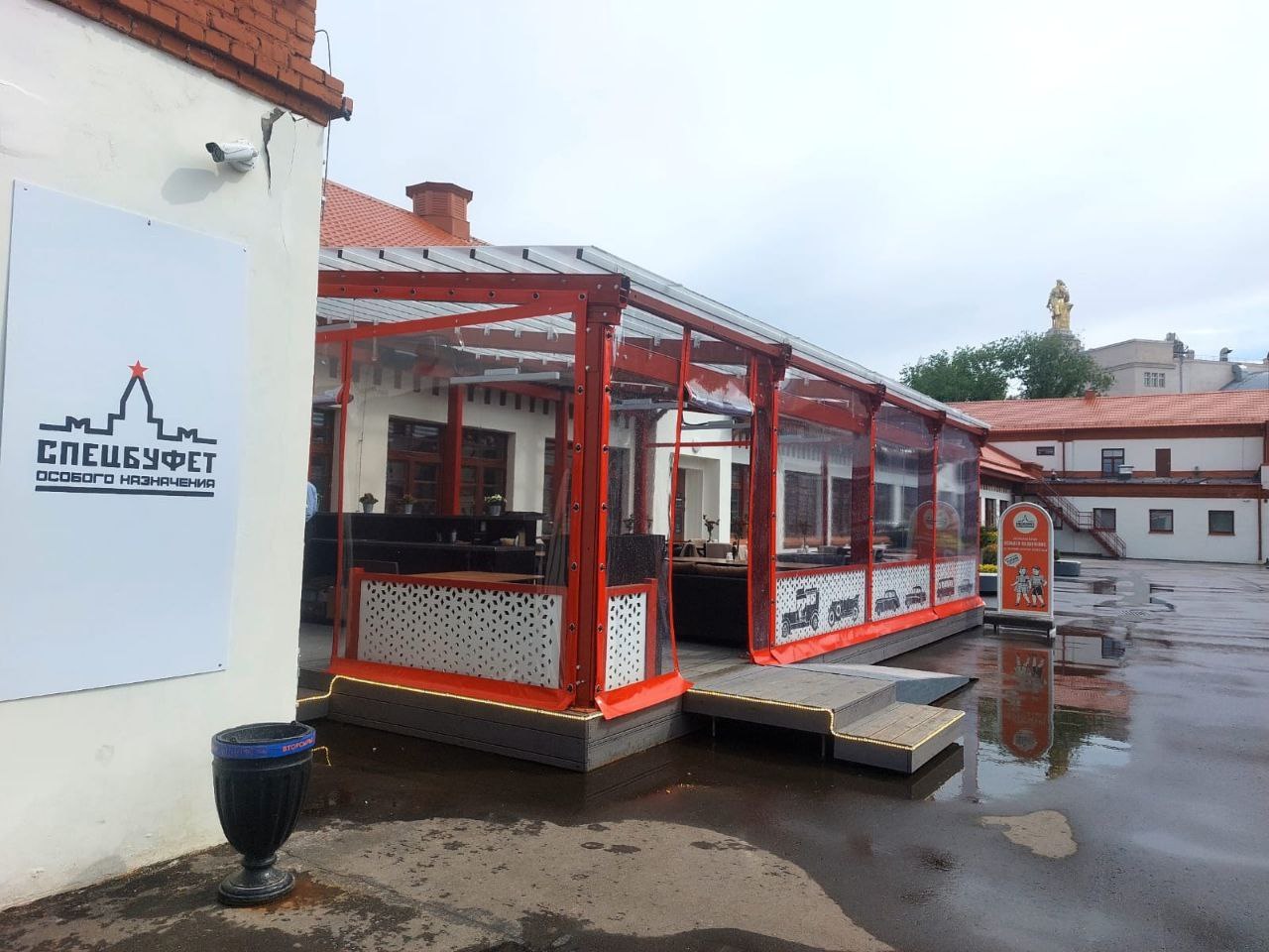 ПВХ шторы для летней террасы кафе в Дедовске